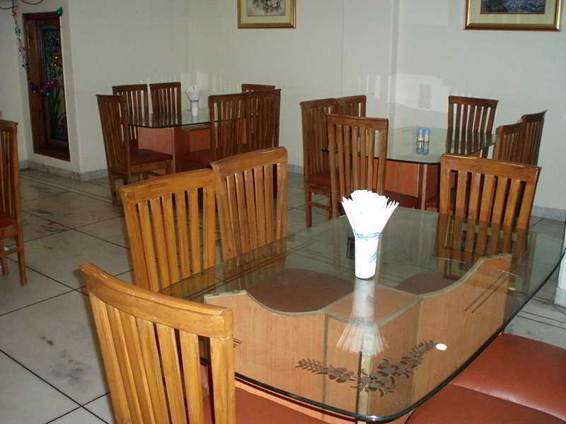 Fabhotel Ashu Palace Karol Bagh Delhi  Ristorante foto
