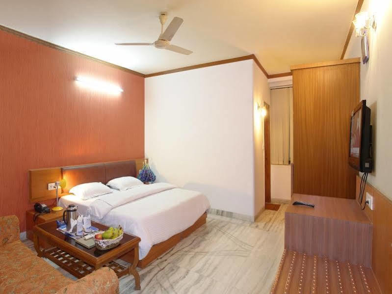 Fabhotel Ashu Palace Karol Bagh Delhi  Esterno foto